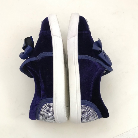 BADGLEY MISCHKA Blue Velvet Sneakers Slip On Rhinestone Delight Bow Girls Size 1 - Picture 12 of 16